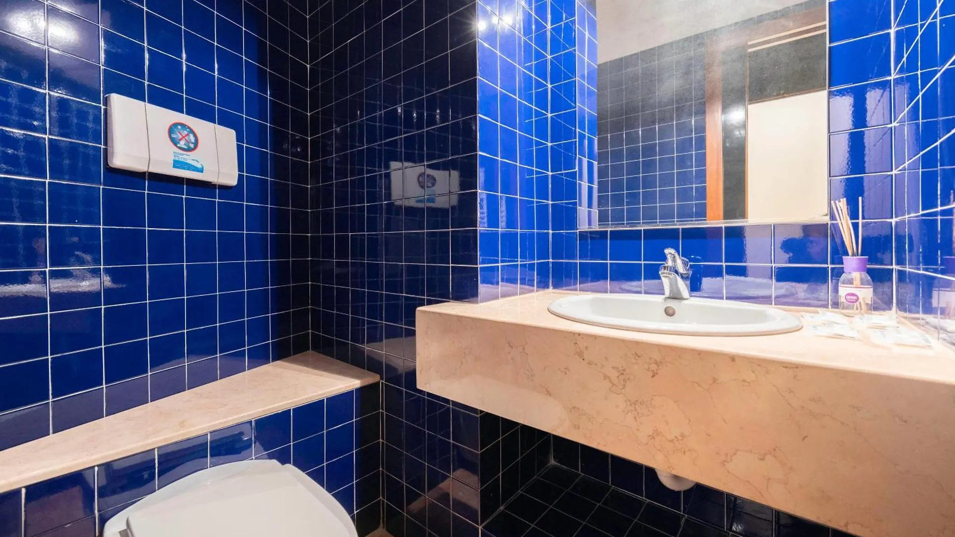 Le Torri, Bologna By Short Holidays